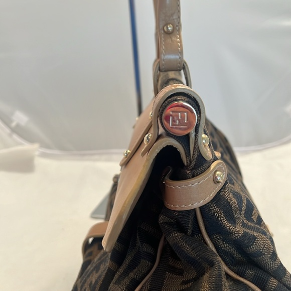 Fendi Borsa Magic Grande Bag - Picture 8 of 15